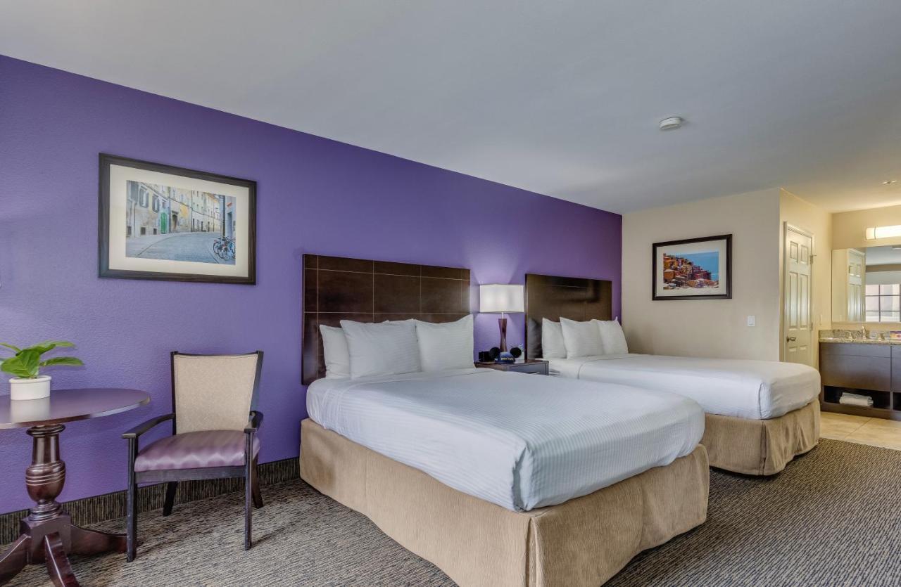 Hotel Grand Legacy At The Park