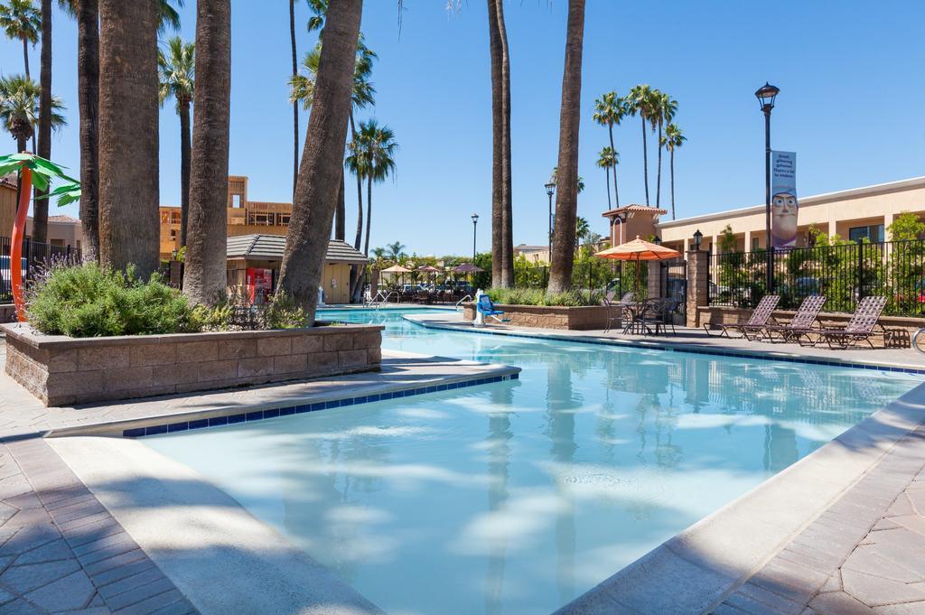 Hotel Grand Legacy At The Park