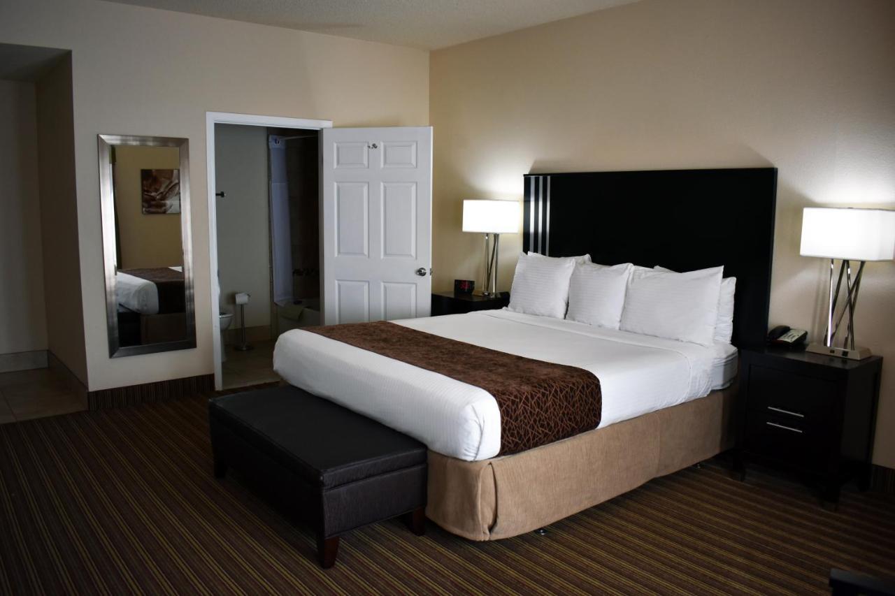 Hotel Grand Legacy At The Park 3*